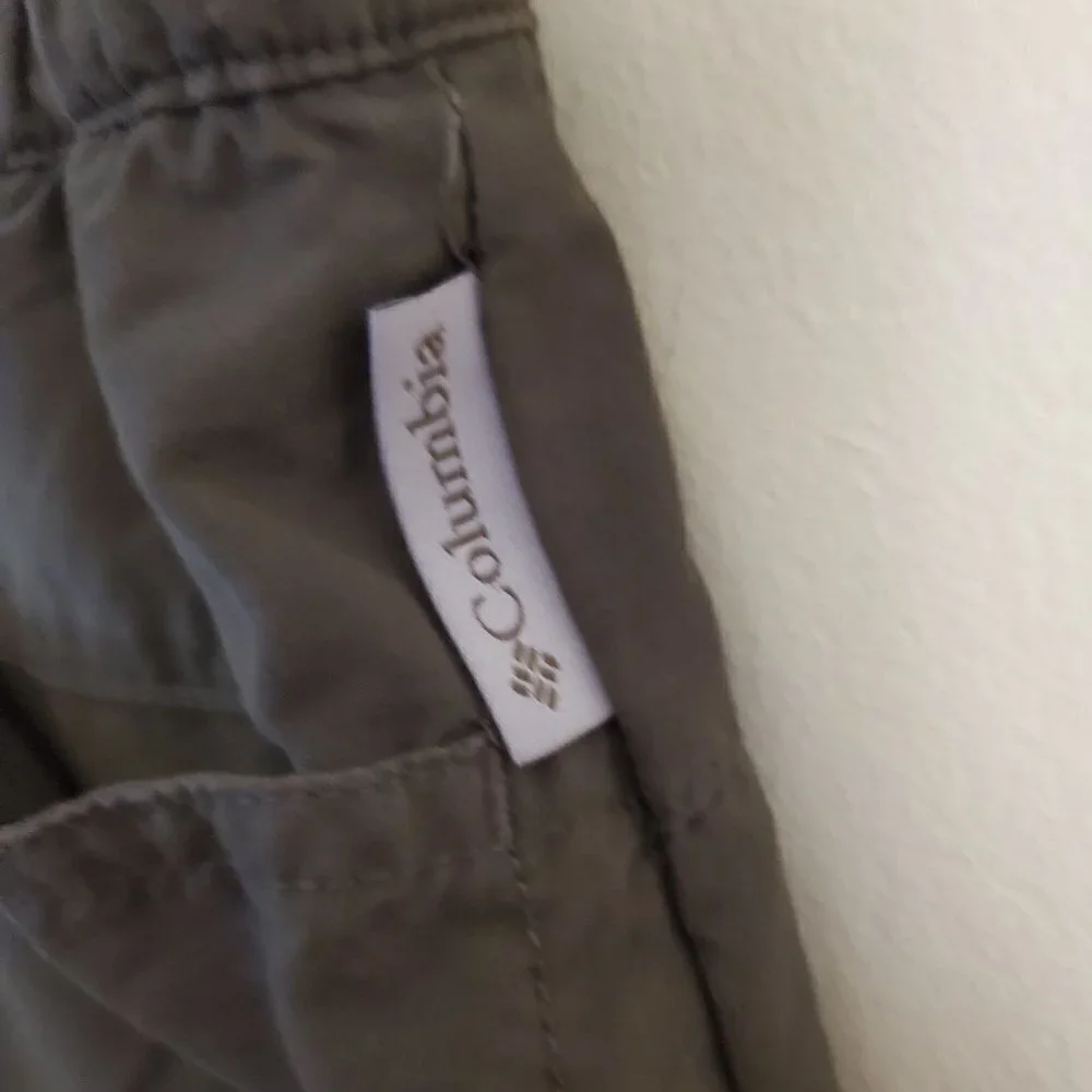 Columbia Convertible Hiking Pants Size 10